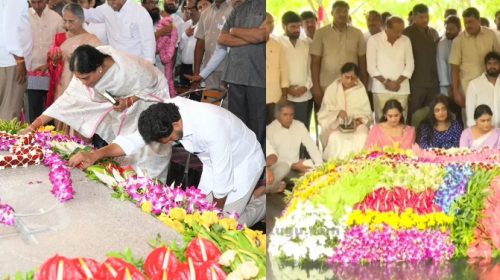 Tributes to YSR