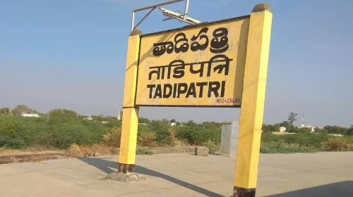 When is the calm for Tadipatri?