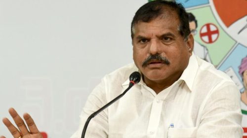 సత్తిబాబు దూరం అవుతున్నారా..