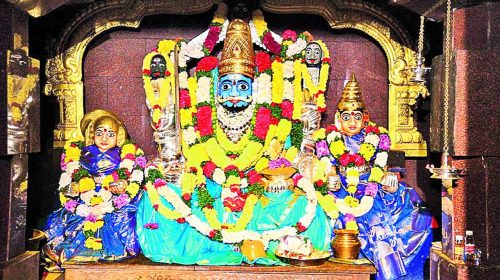 Ainavolu Mallikarjunaswamy Maha Jatara, a Saivite temple