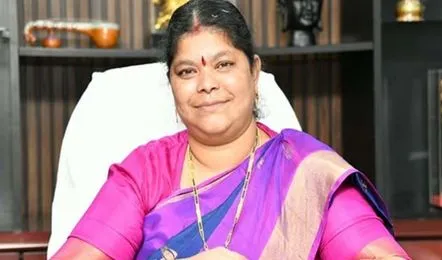 Mayor Hari Kumari