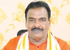 Former Rajolu MLA Rapaka Varaprasada Rao,