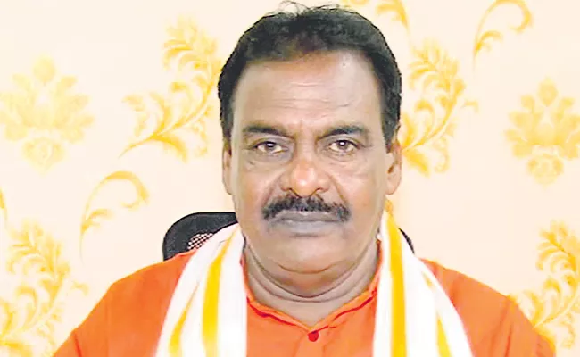 Former Rajolu MLA Rapaka Varaprasada Rao,